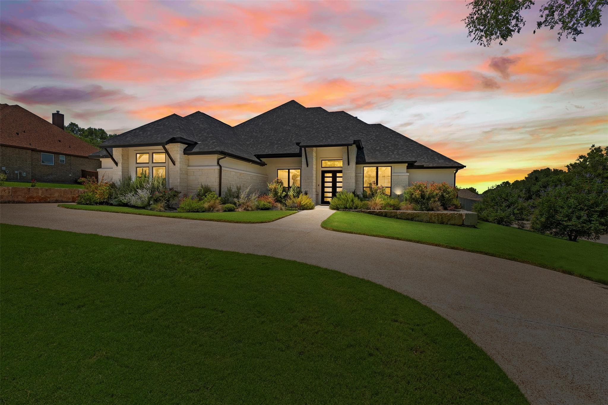 1606 Alta Vista Loop