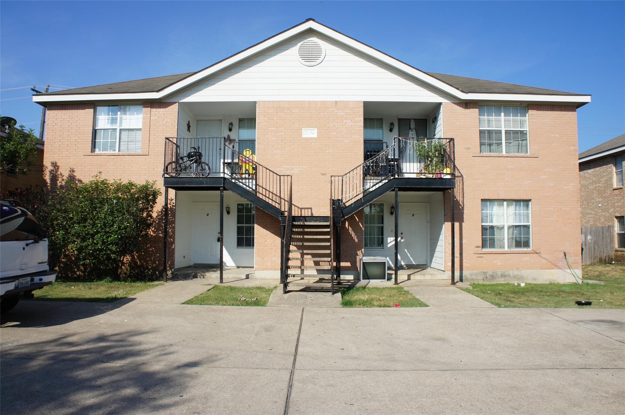 2204 Katy Ln #D