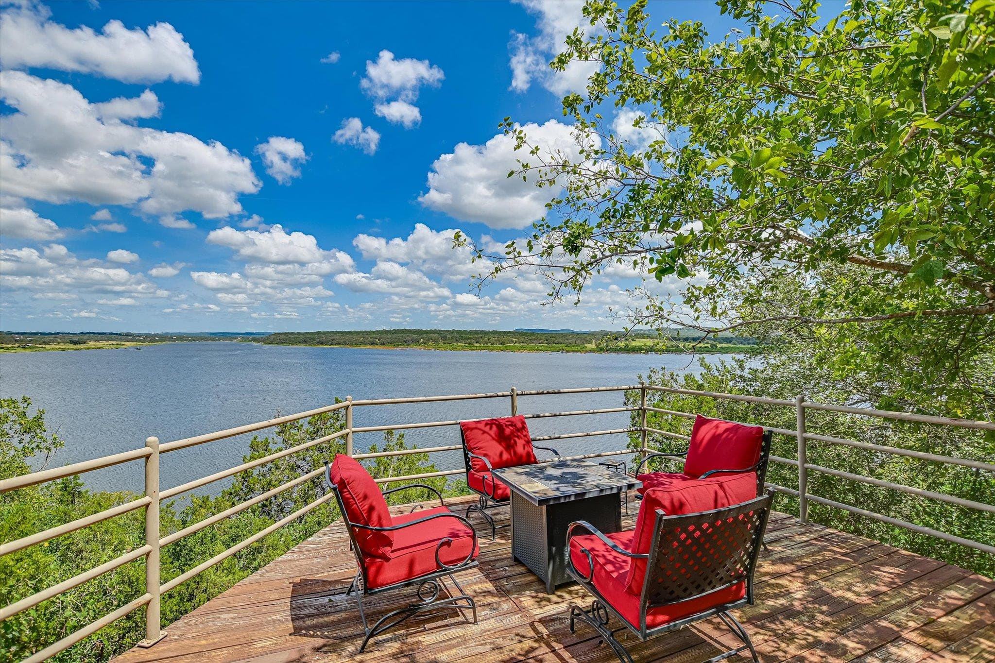 102 Center Cove I None