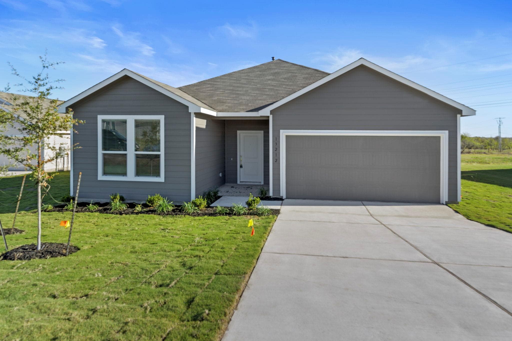 13212 Eastland Dr
