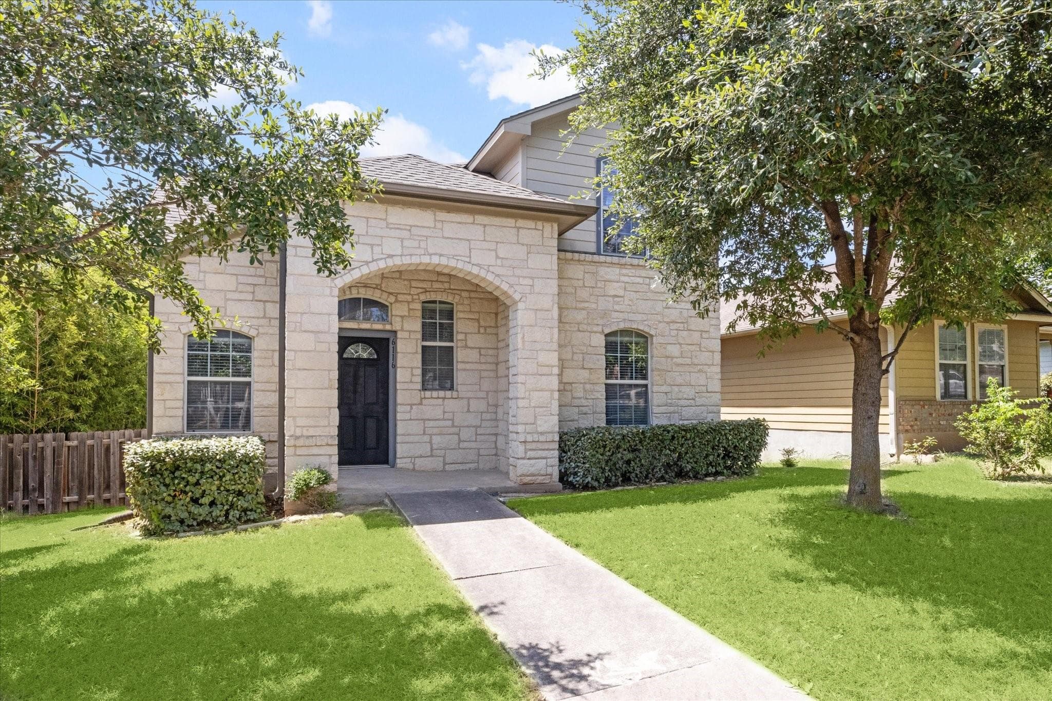 6116 Perlita Dr