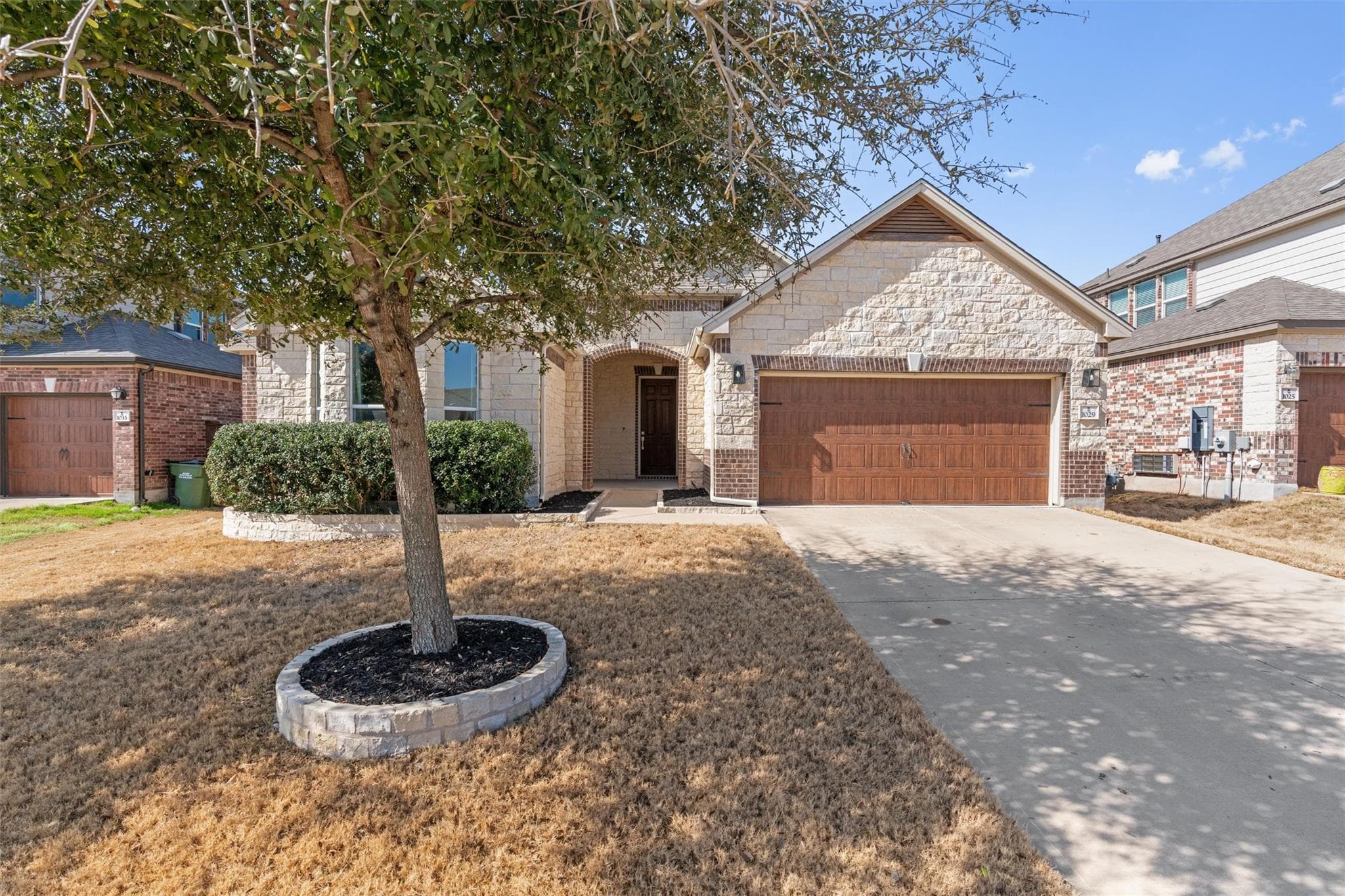 1029 Plano Ln