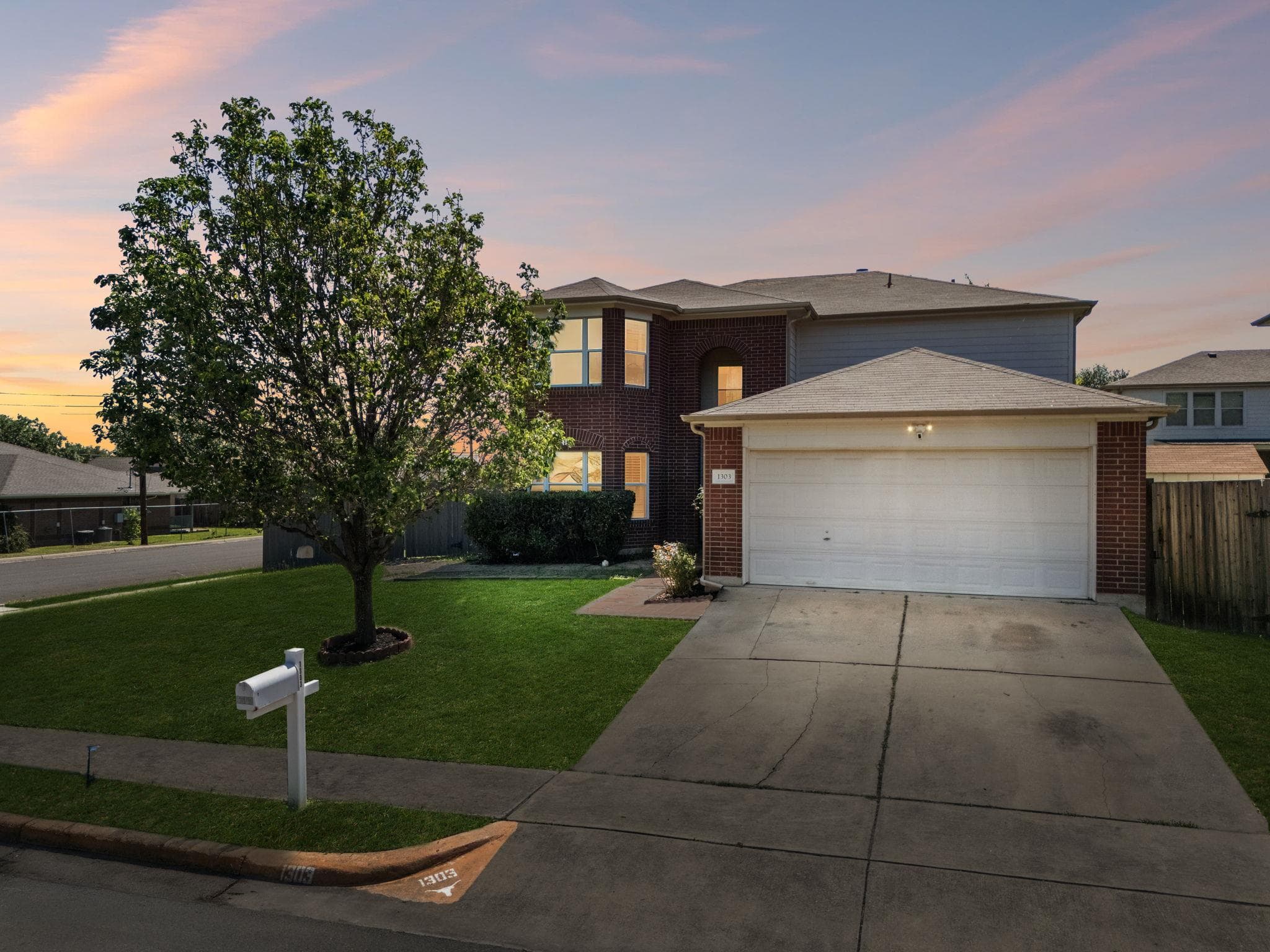 1303 Sunflower Ln