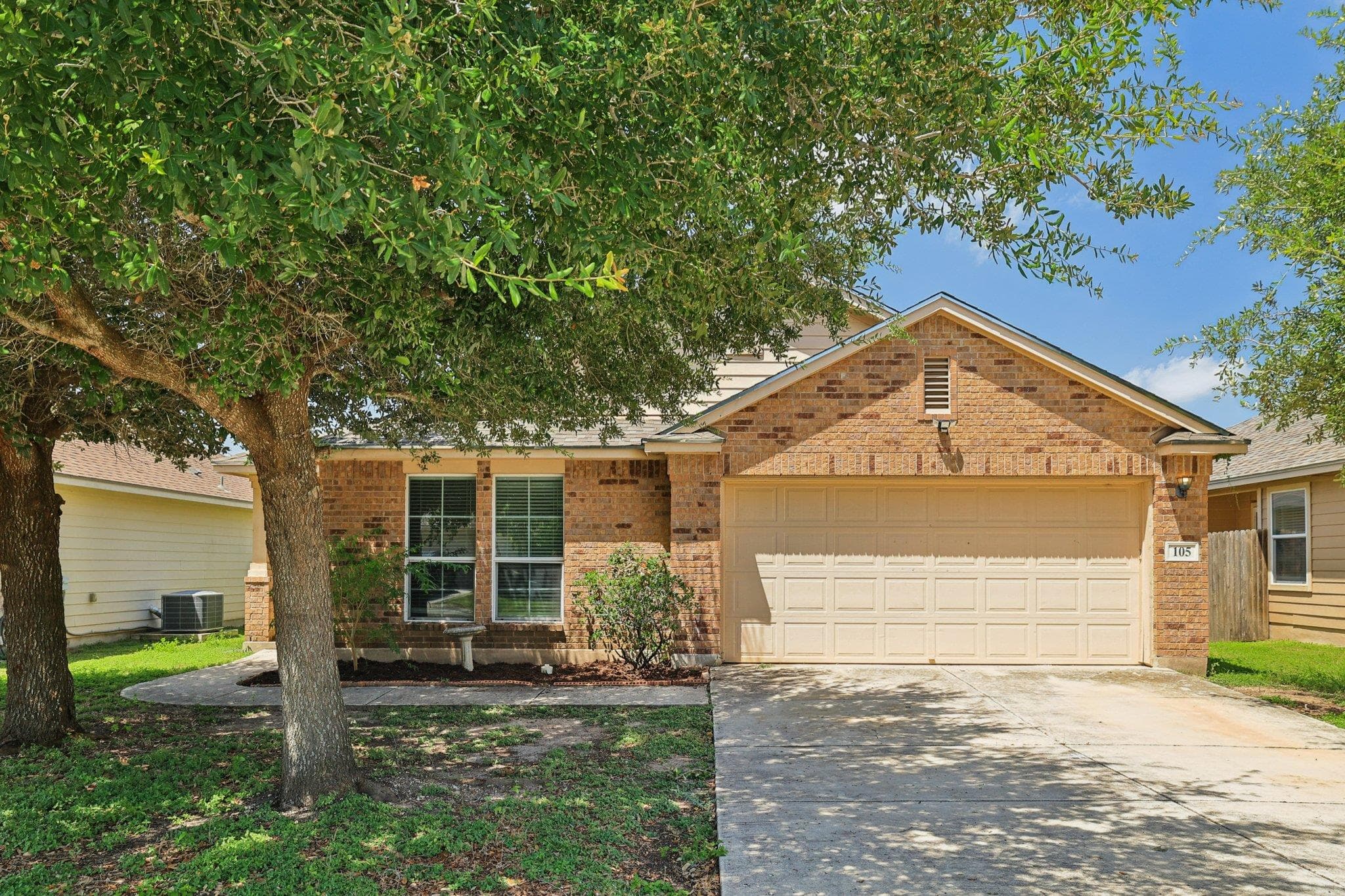 105 Casita Cv