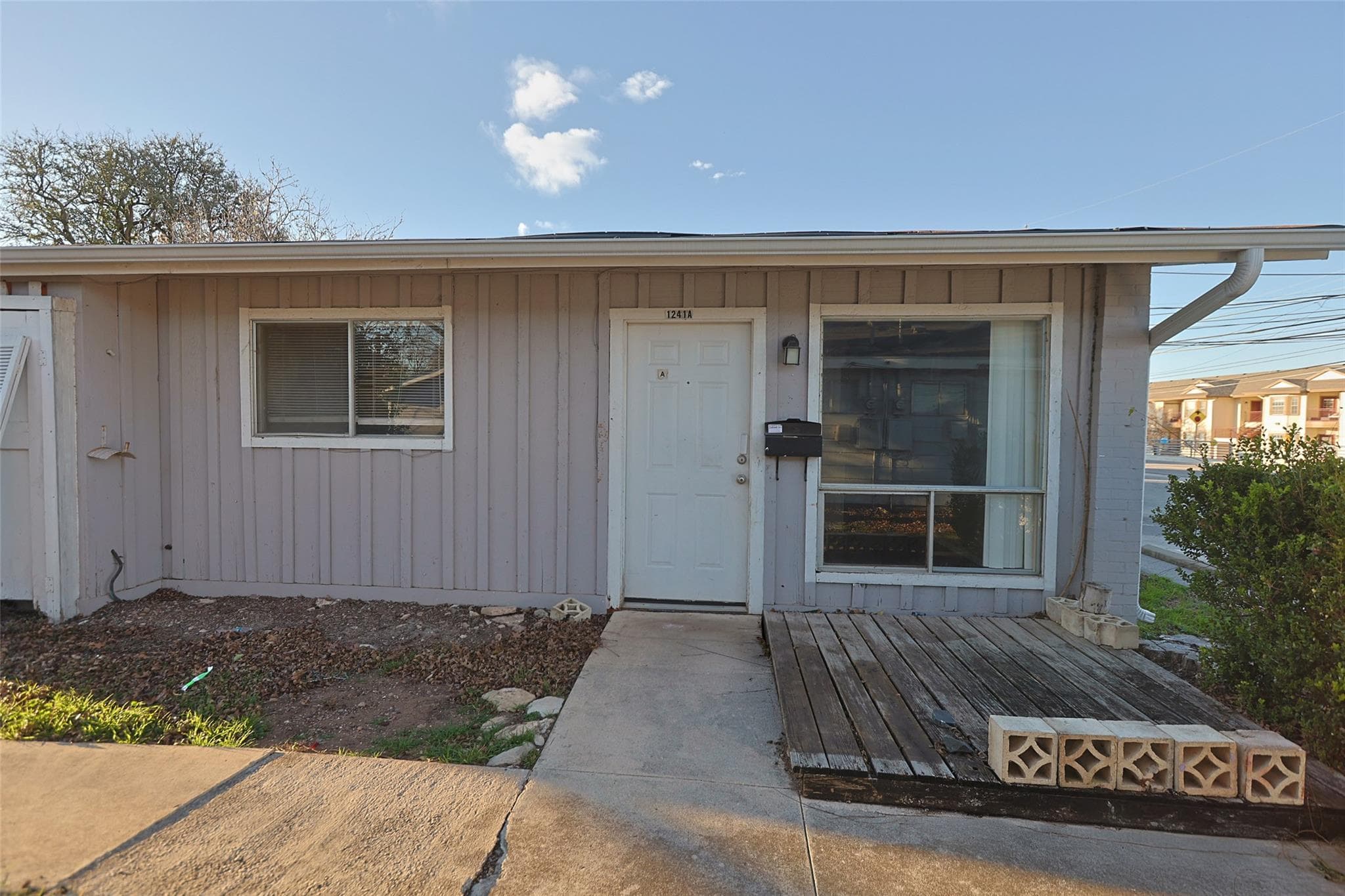 1245 N Lbj Dr #A