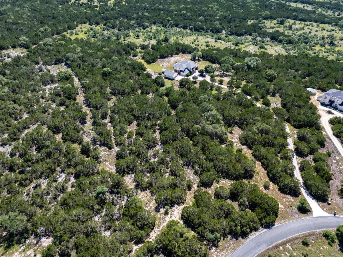 140 CAVE SPRINGS Rd