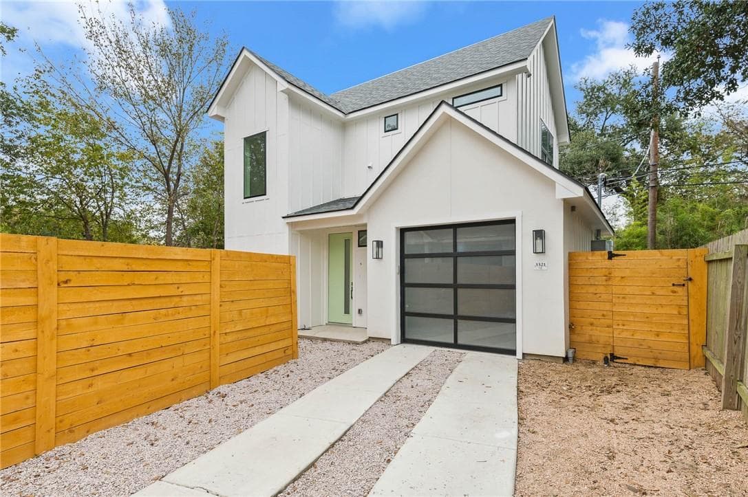 3321  Hemlock Ave  #2