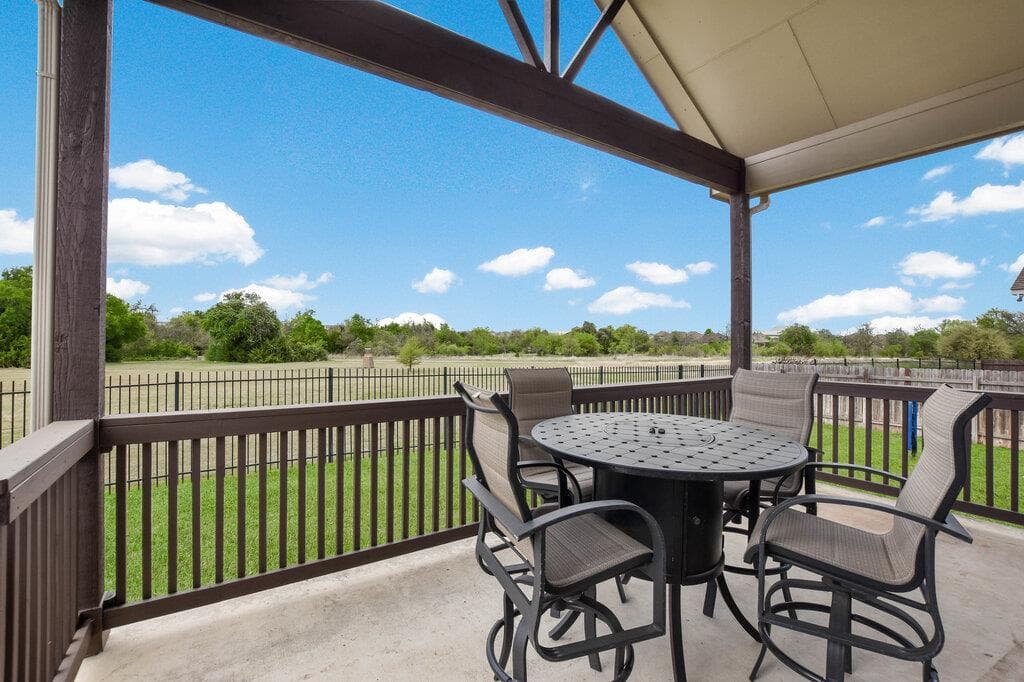 521 Middle Brook Dr