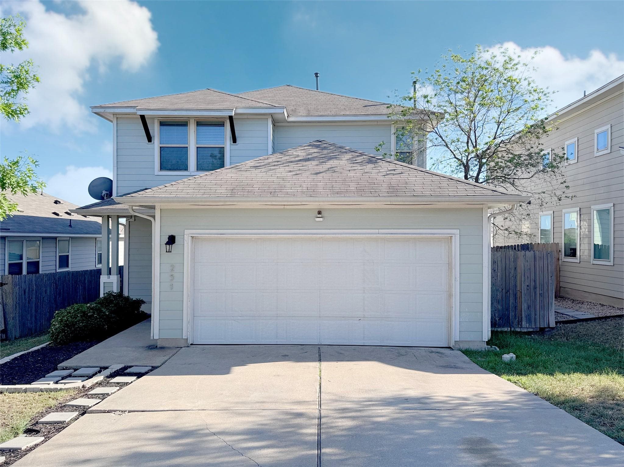 251 Triumph Rd