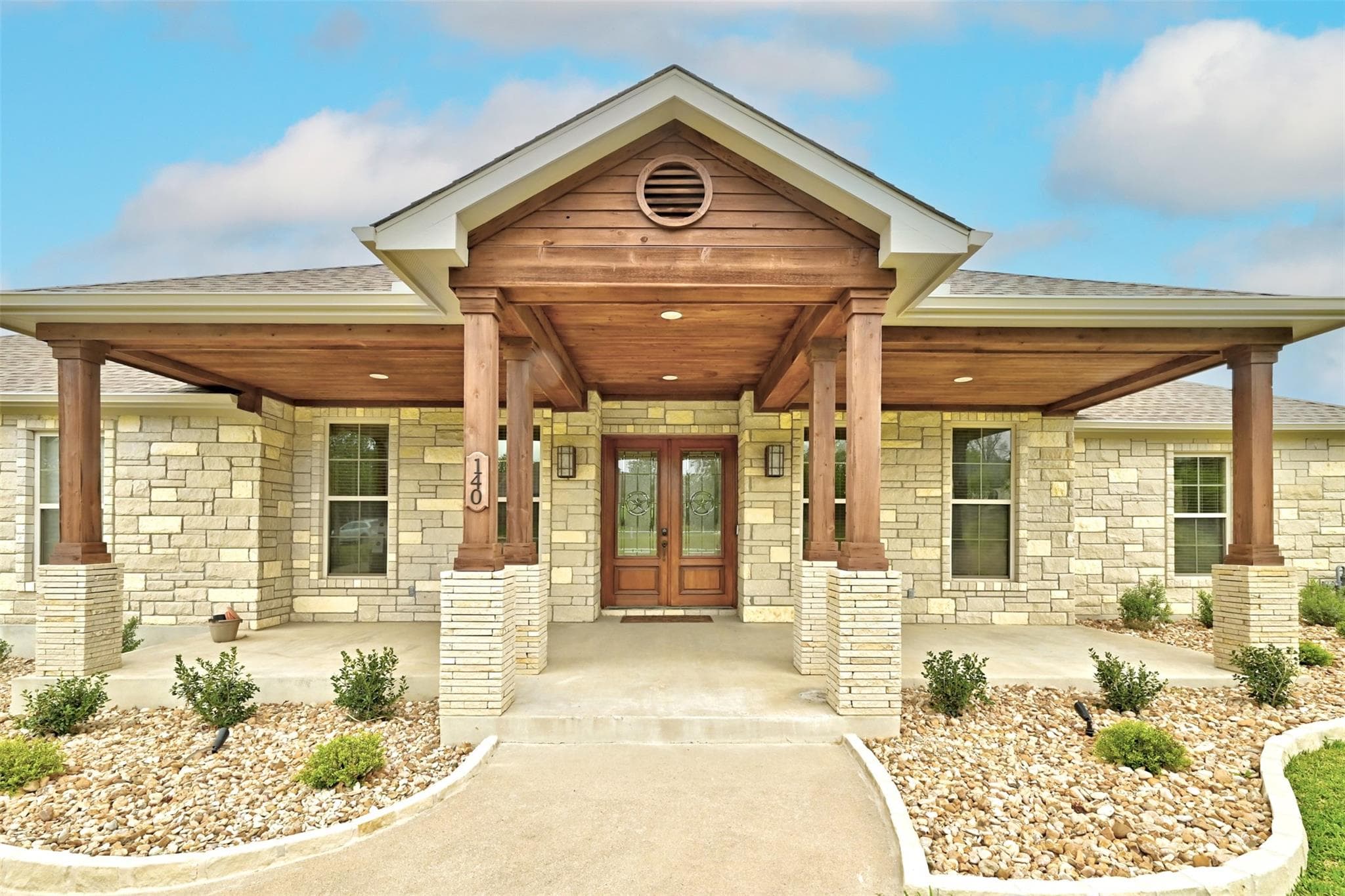 140 Winchester Rd