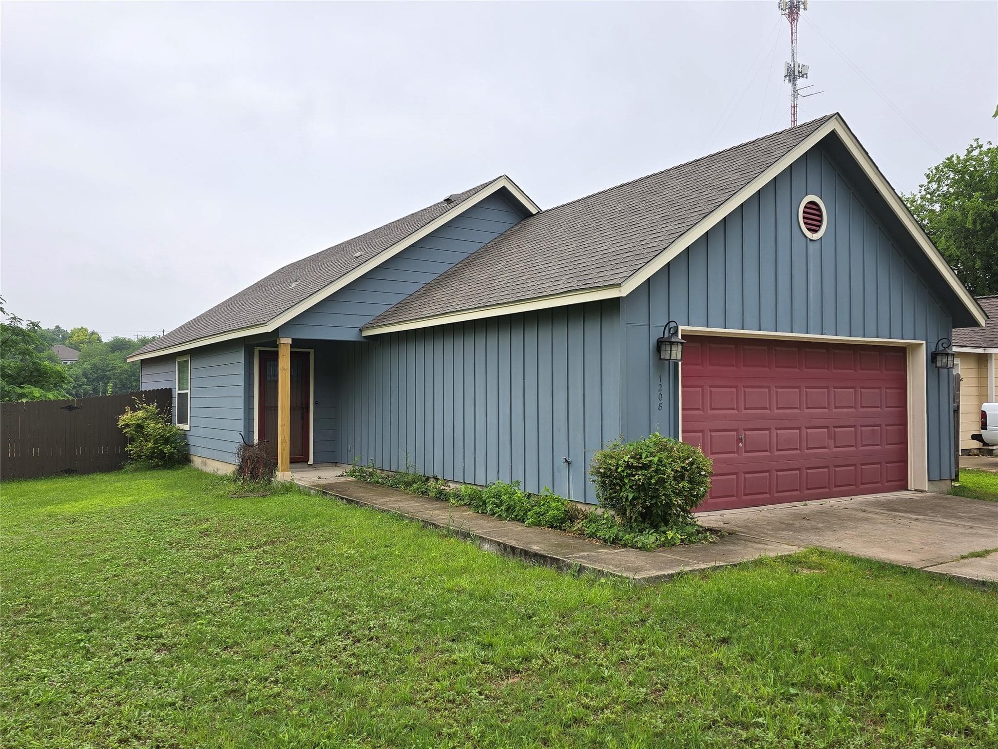 1208 Brendon Lee Ln