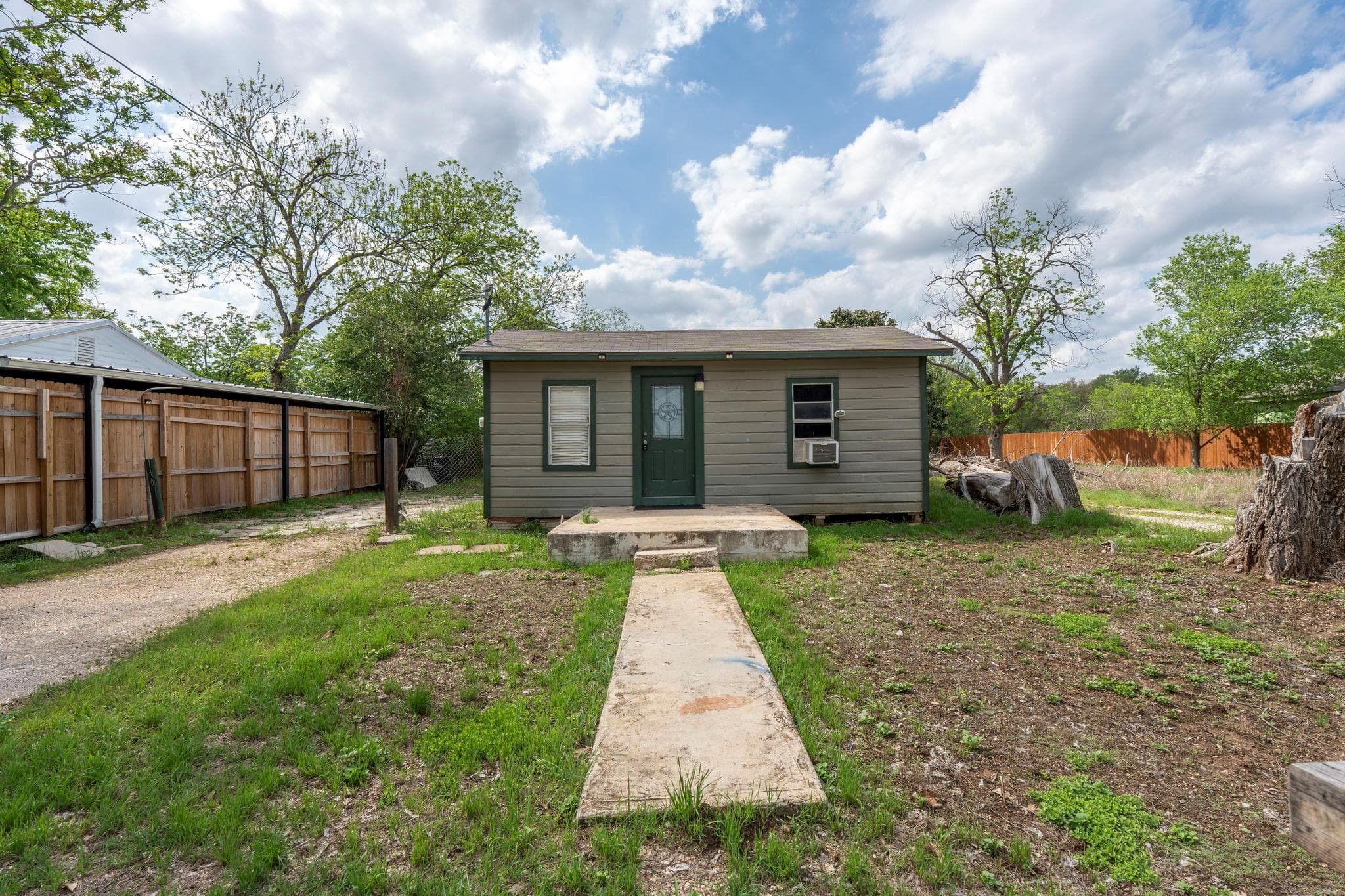1130 Gravel St