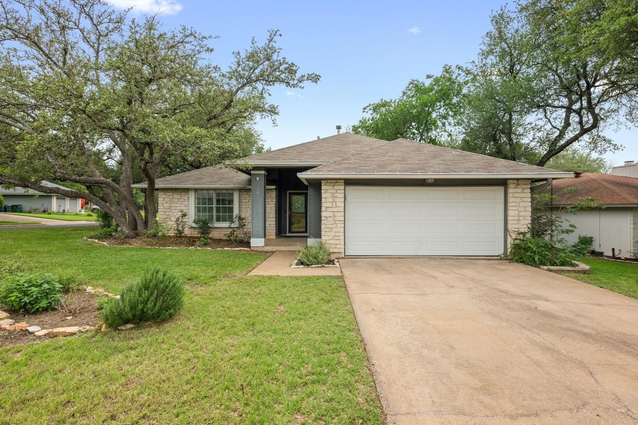 4820 Marblehead Dr