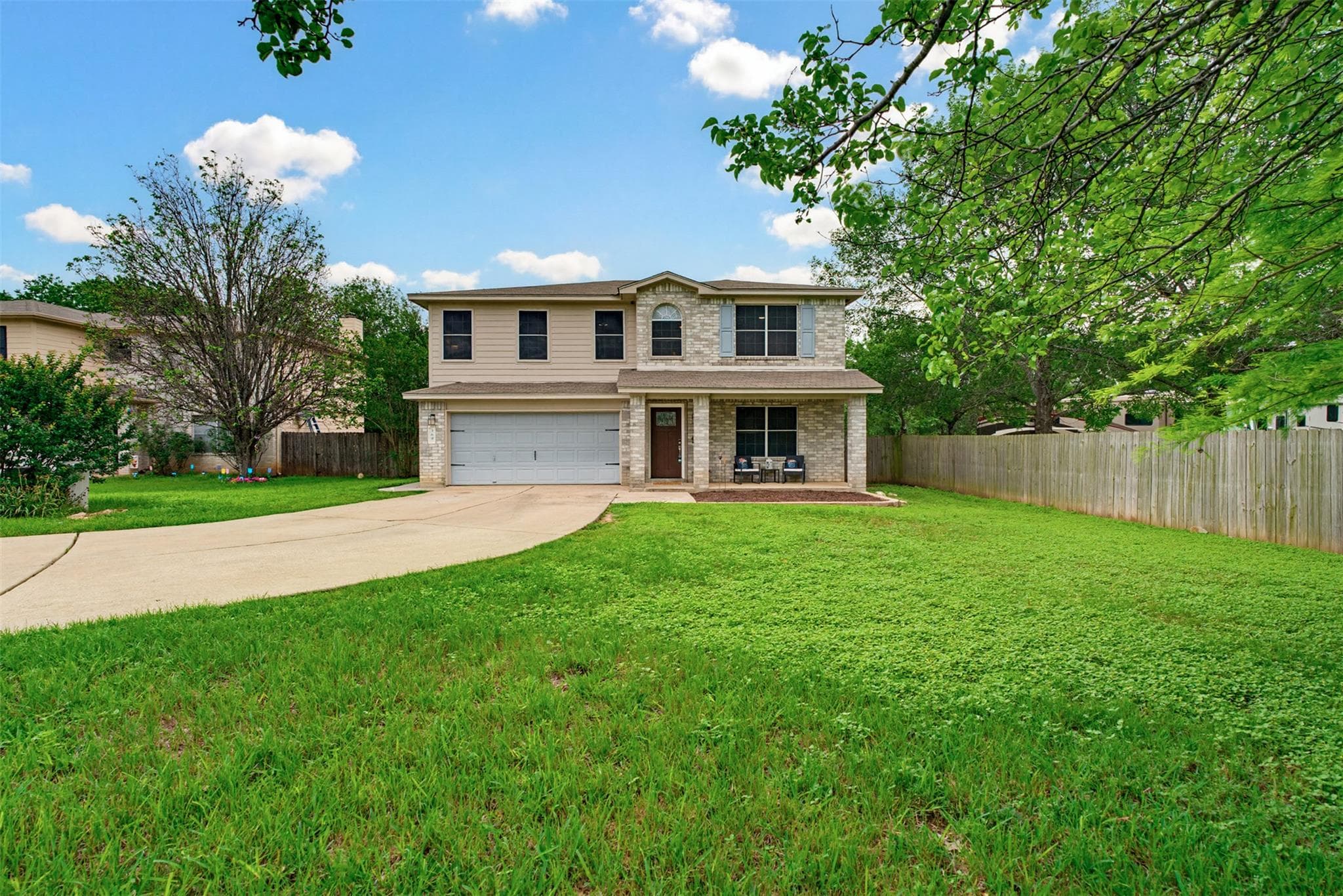 369 S Kates Cv