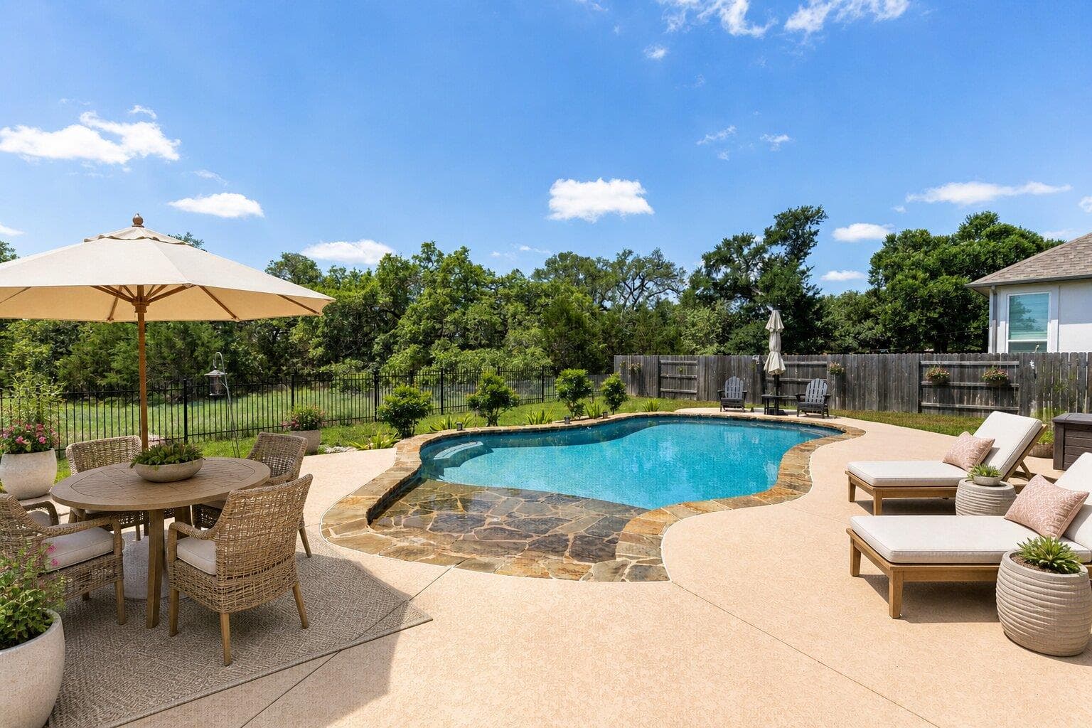 246 Toyah Dr