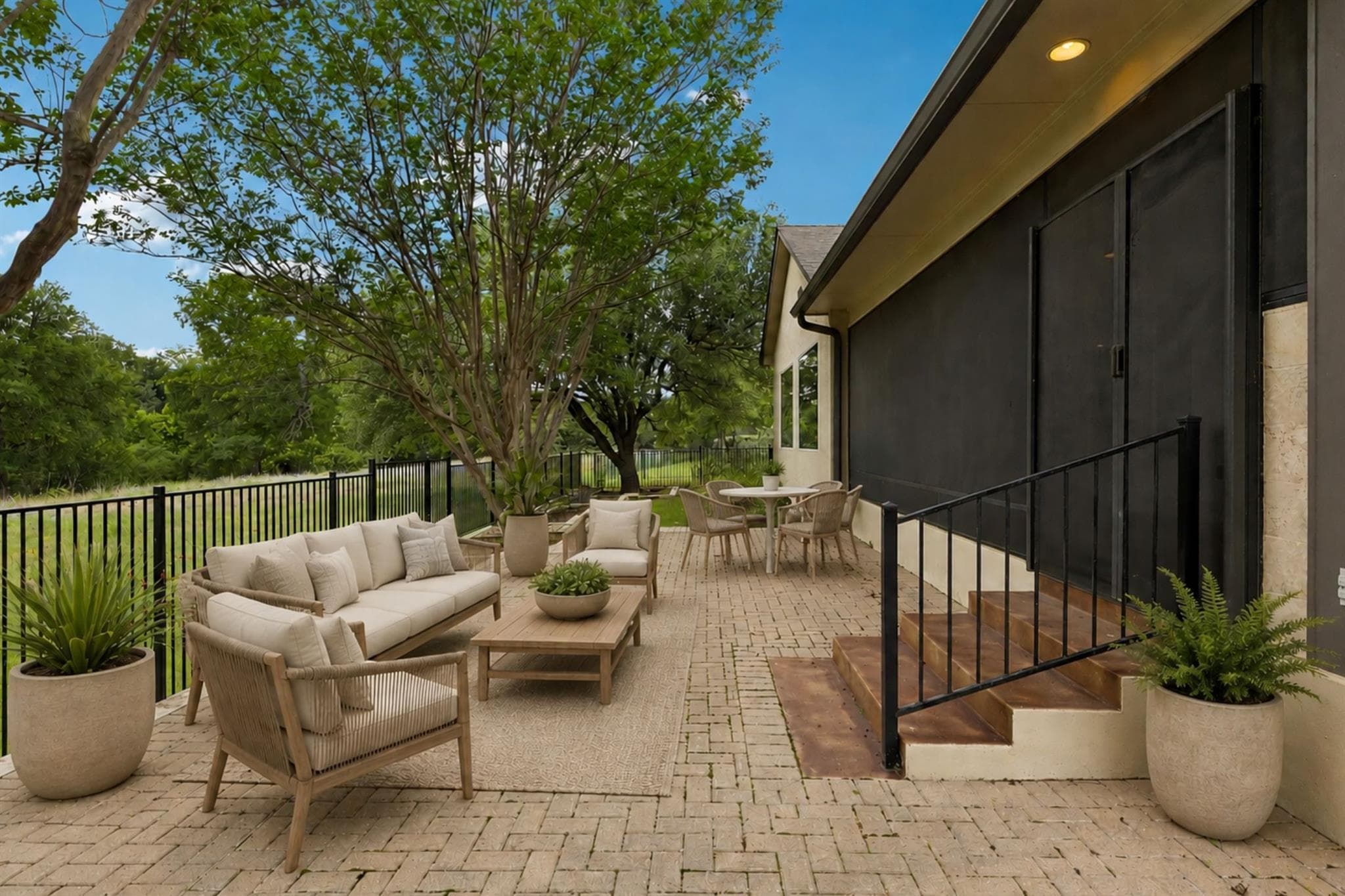 109 Crystal Springs Dr