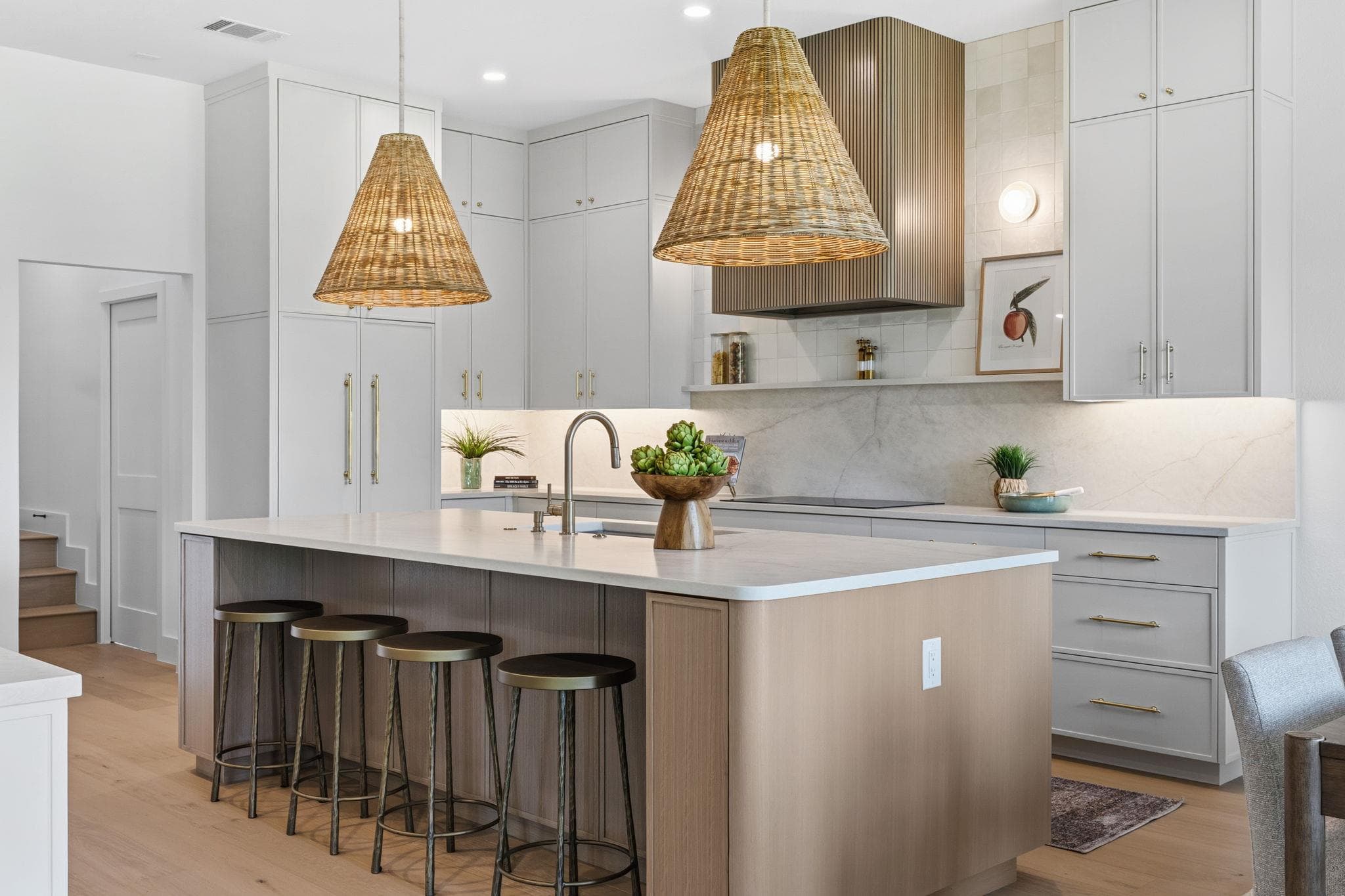 50 Tiburon Dr