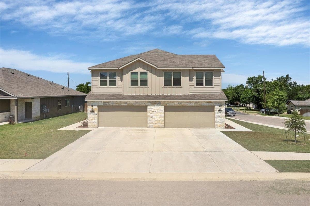 1202 Garland Rd