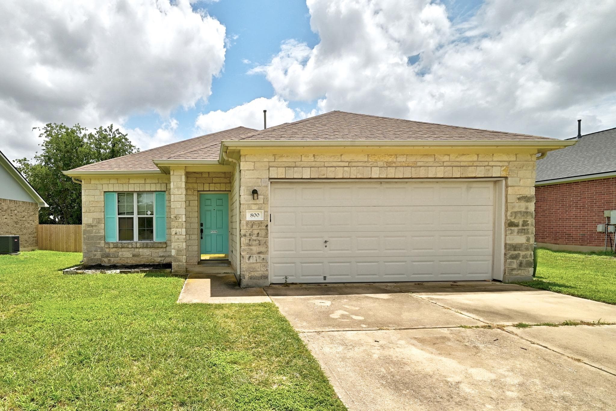 800 Northcreek Blvd