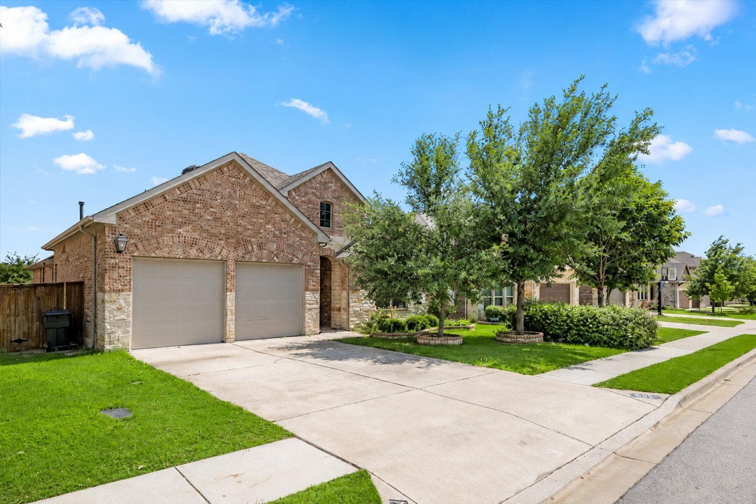 536 Caddo Lake Dr