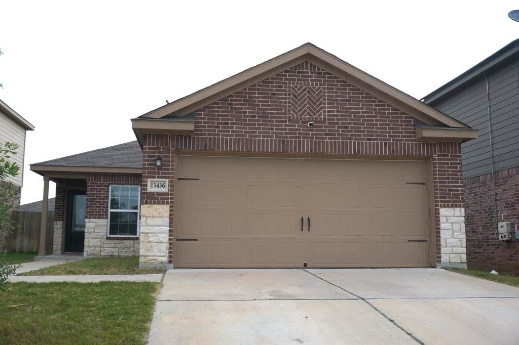 13436 Harry S Truman Dr