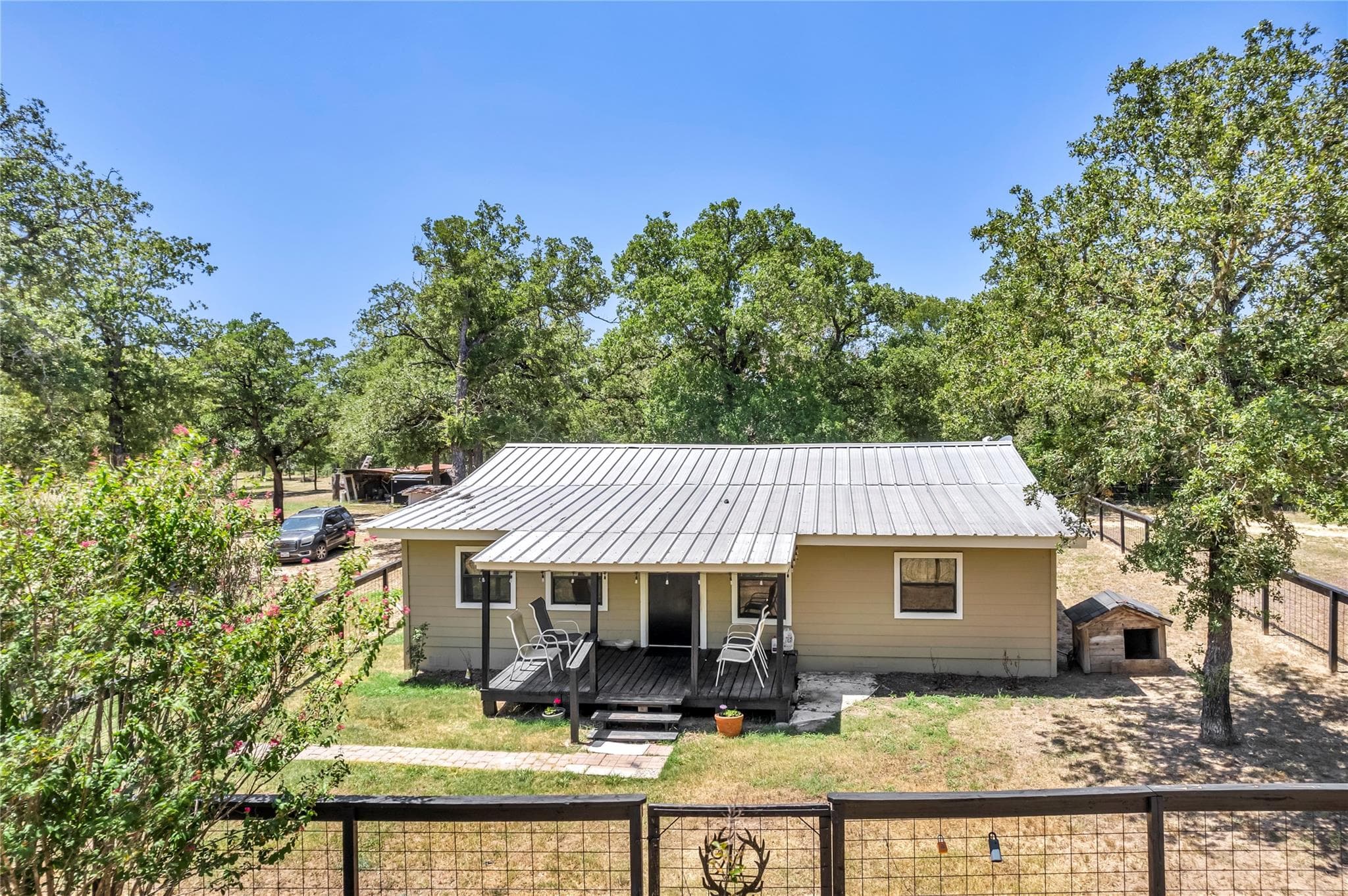 148 Milam Ln