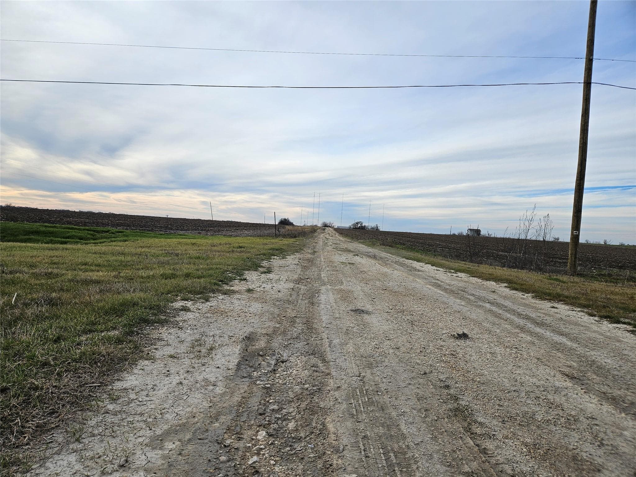 17726 N FM 973 Rd