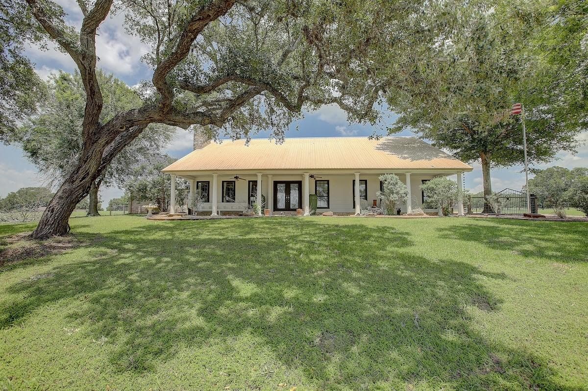 4214 Old College Rd