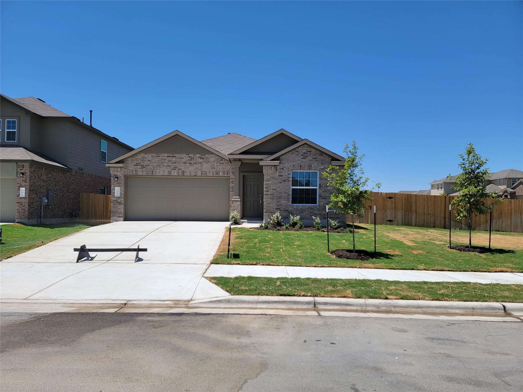 100 Montego St