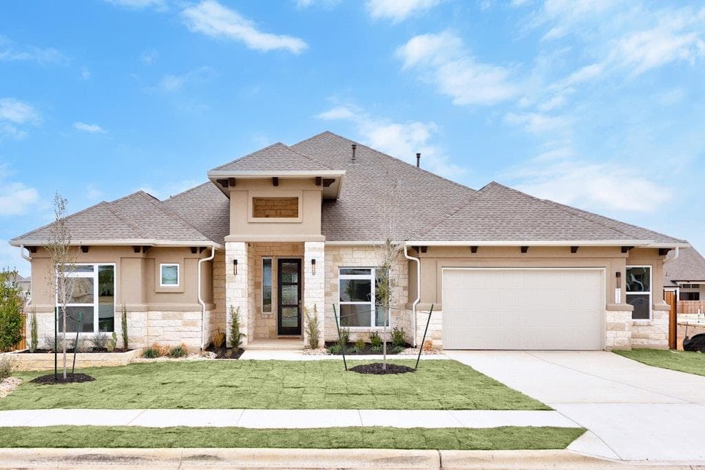 120 Chantilly Way