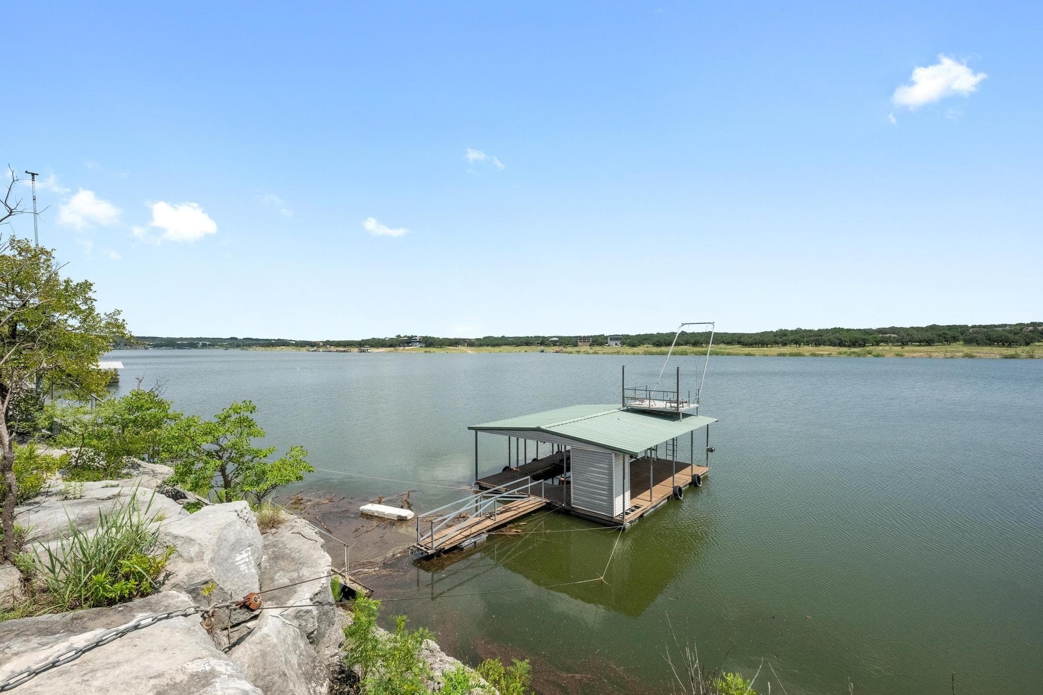 20926 W Lakeshore Dr