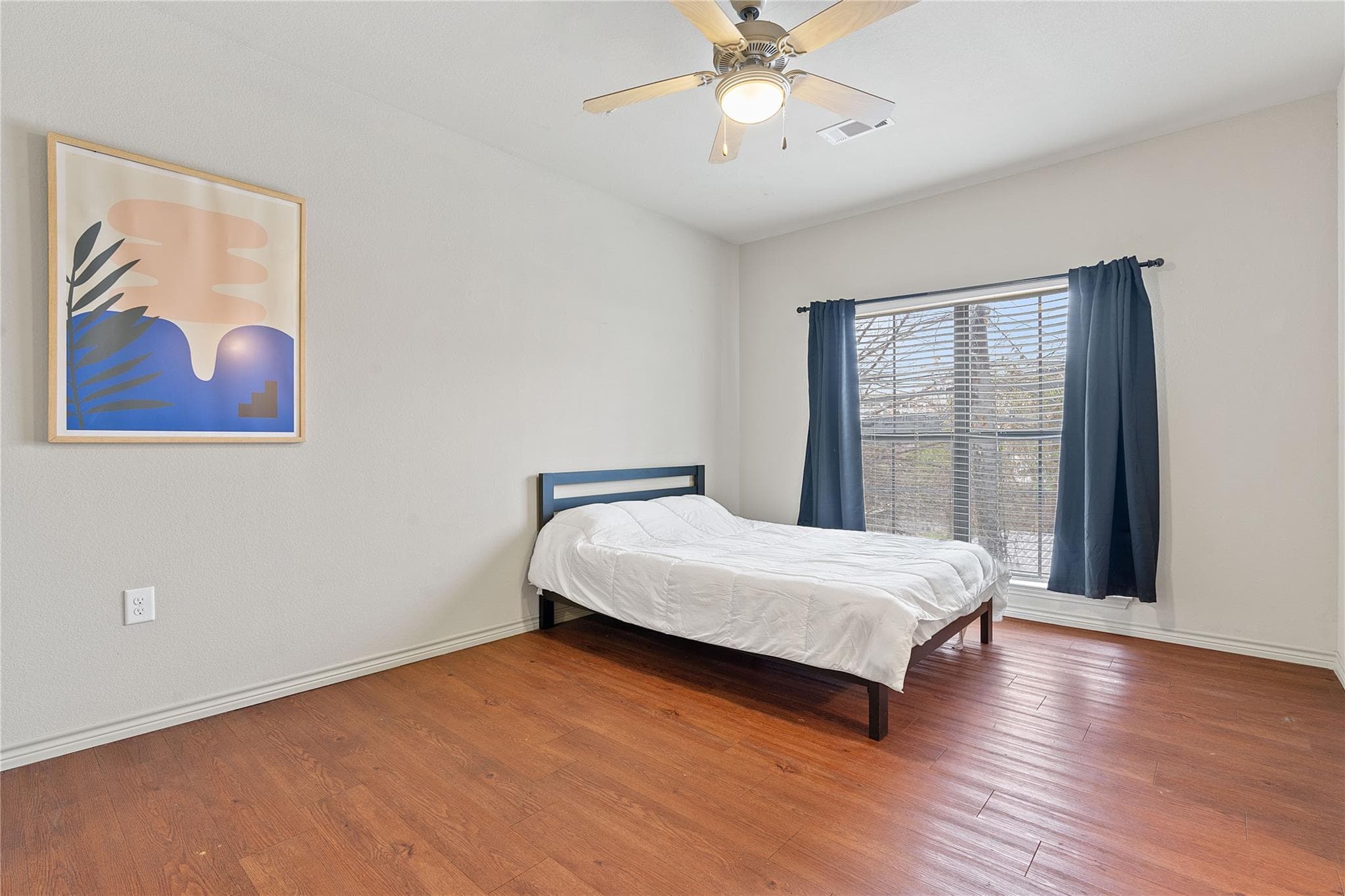 5117 N Lamar Blvd #104