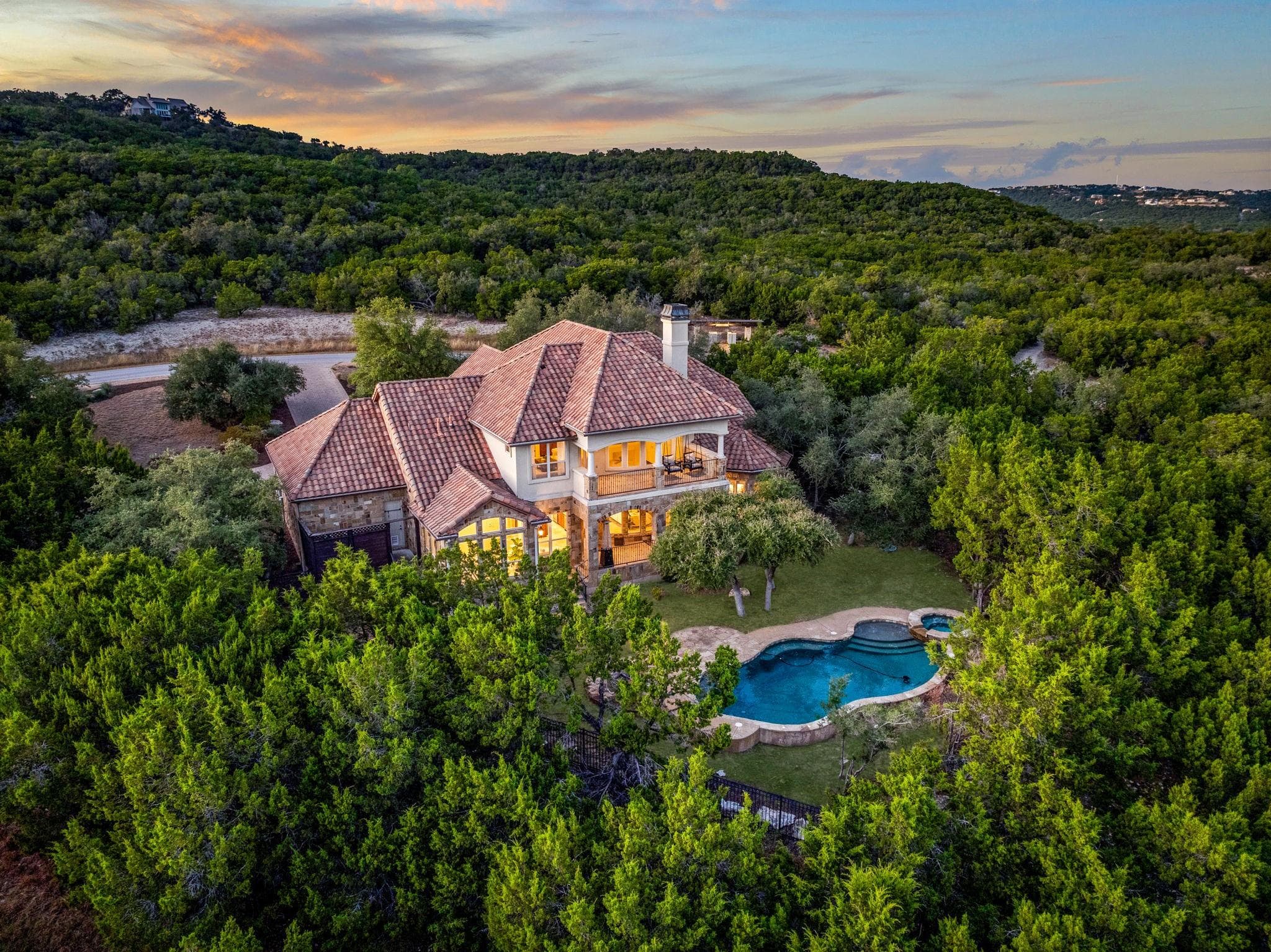 7409 Lantern View Dr
