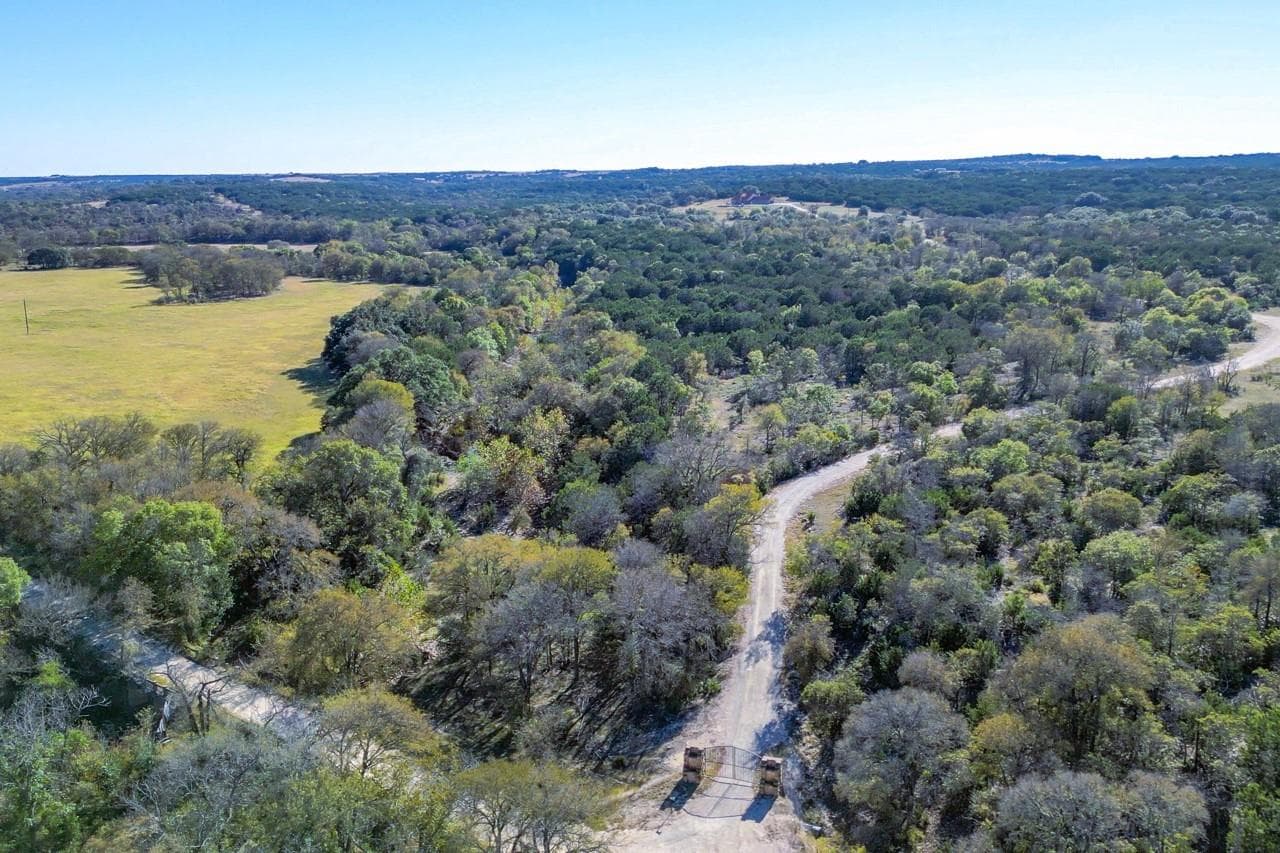 8256 S Us Highway 183 None