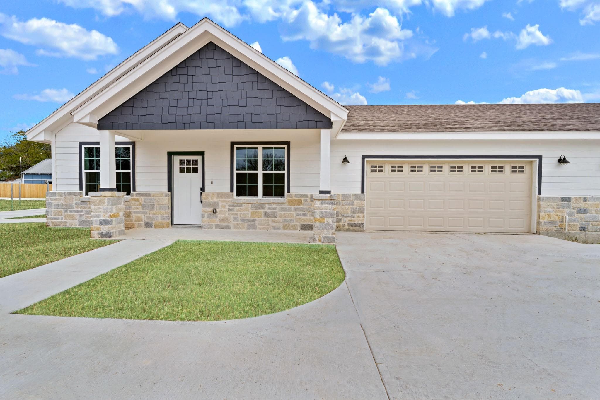 224 Alves Ln #1