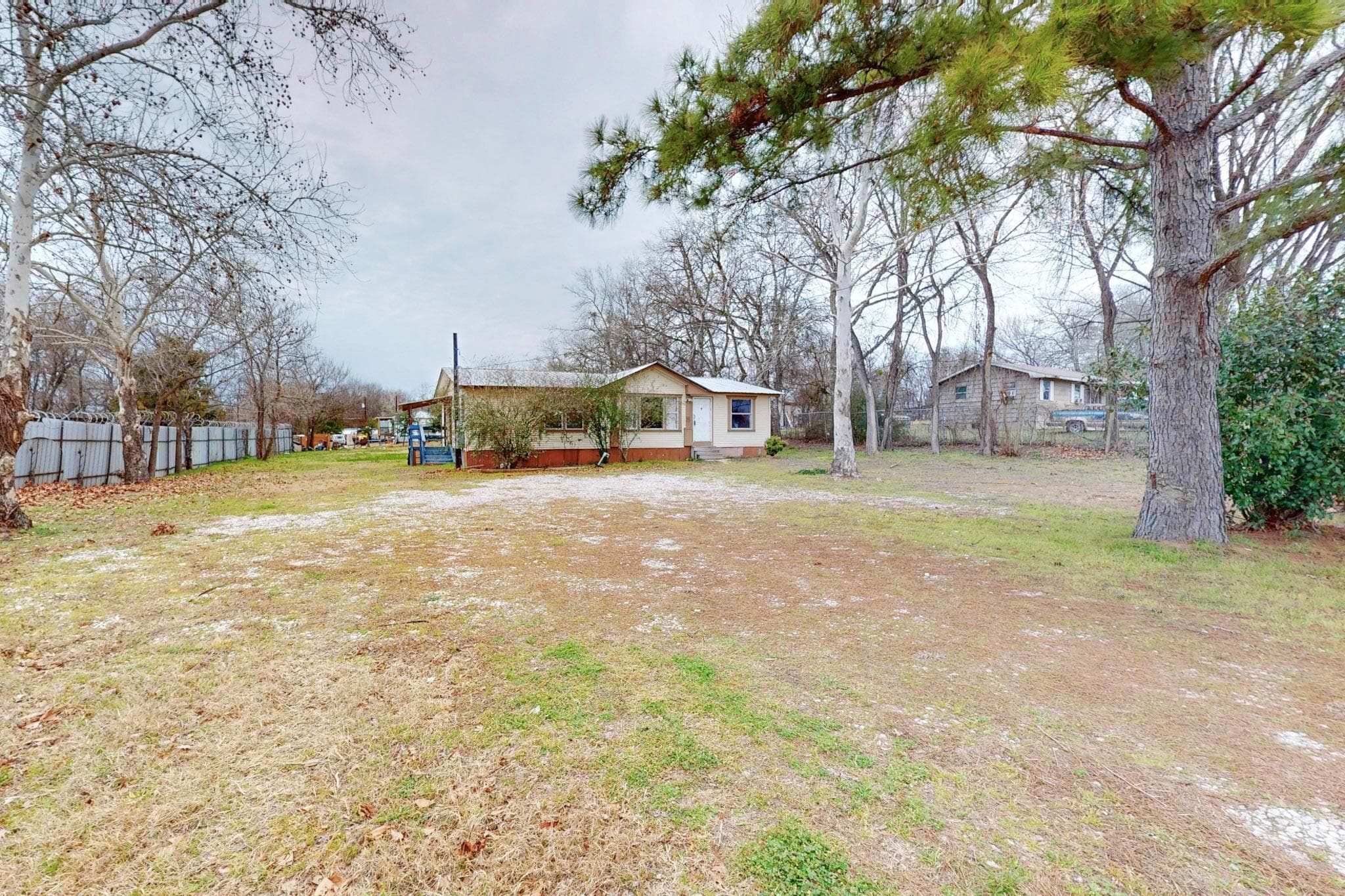 262 Highway 290 None E