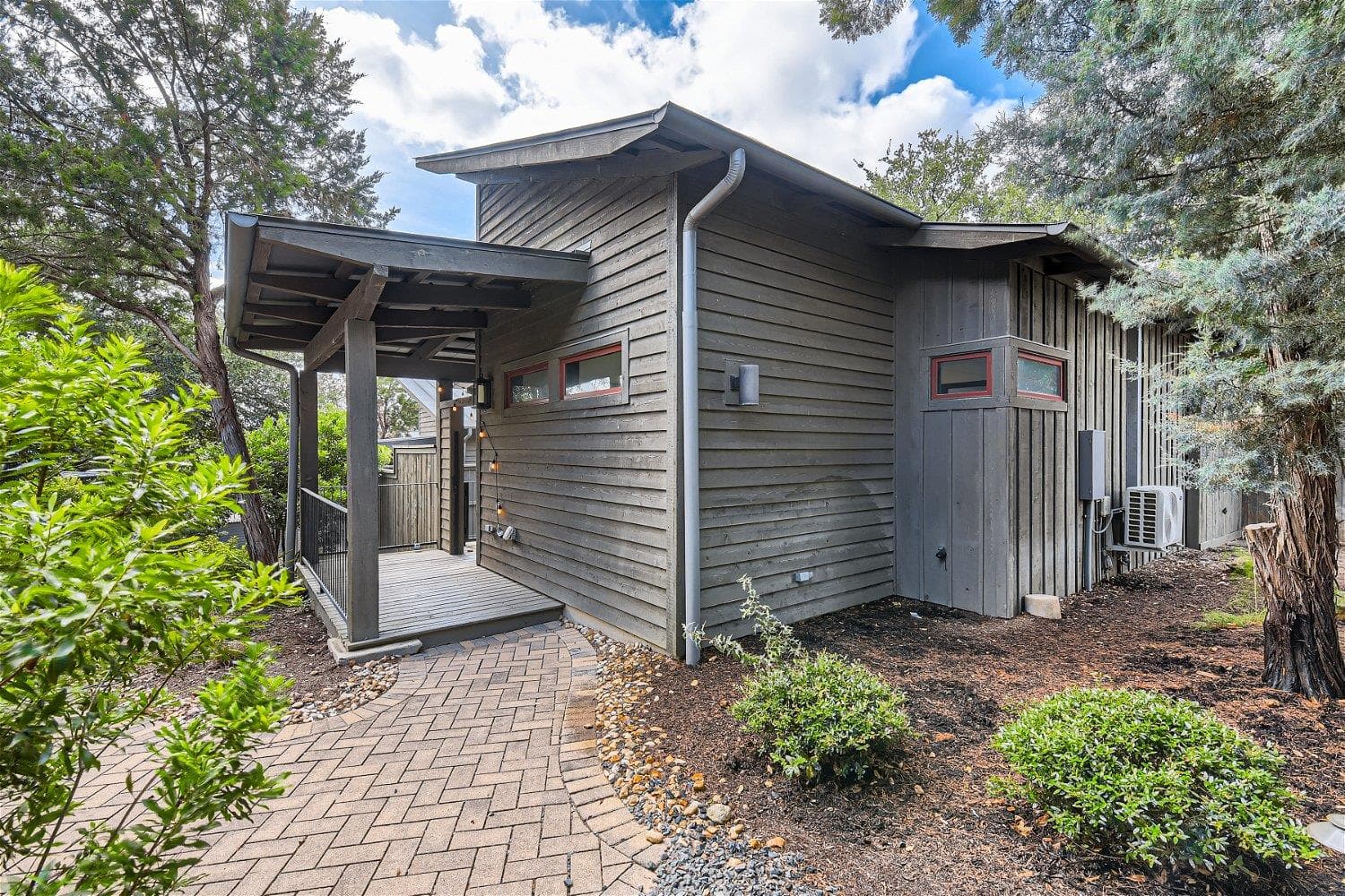 2113 Barbaro Way #14