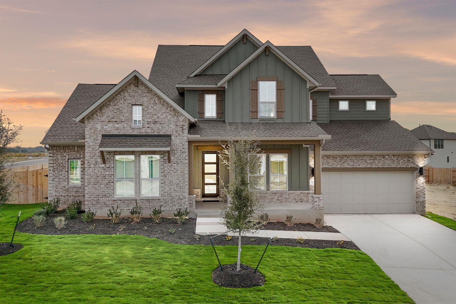 301 Yaklin Dr