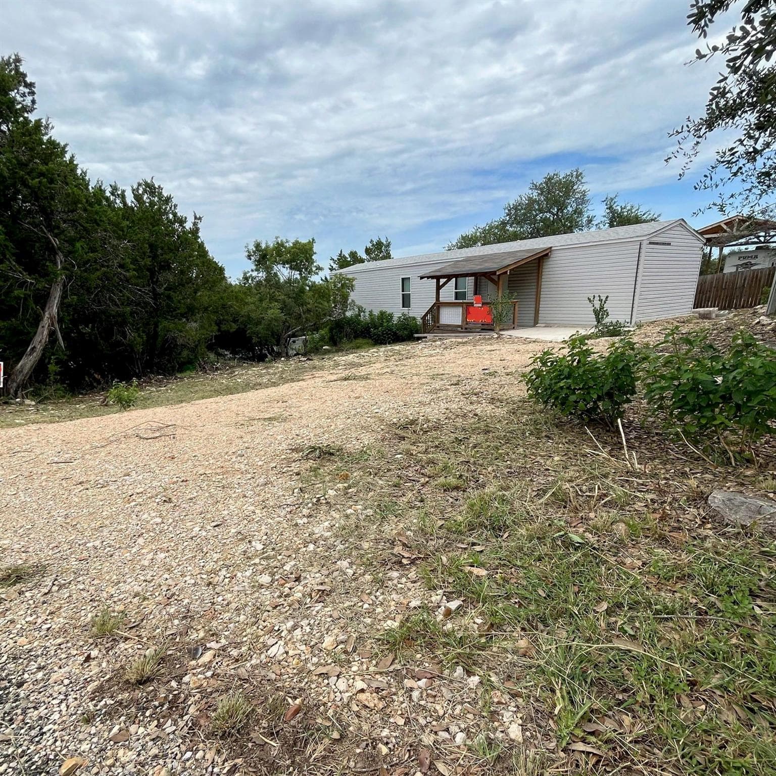 407 Rockport Dr