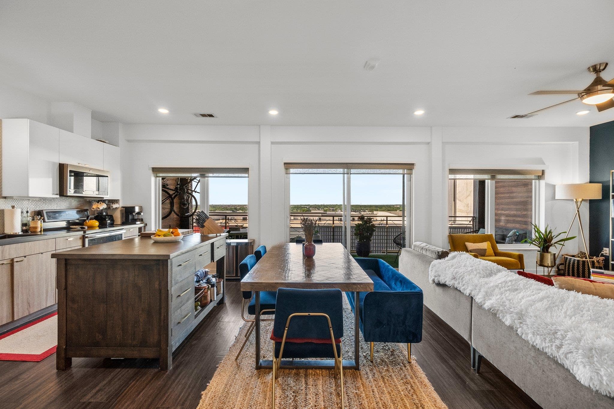4361 S Congress Ave #636