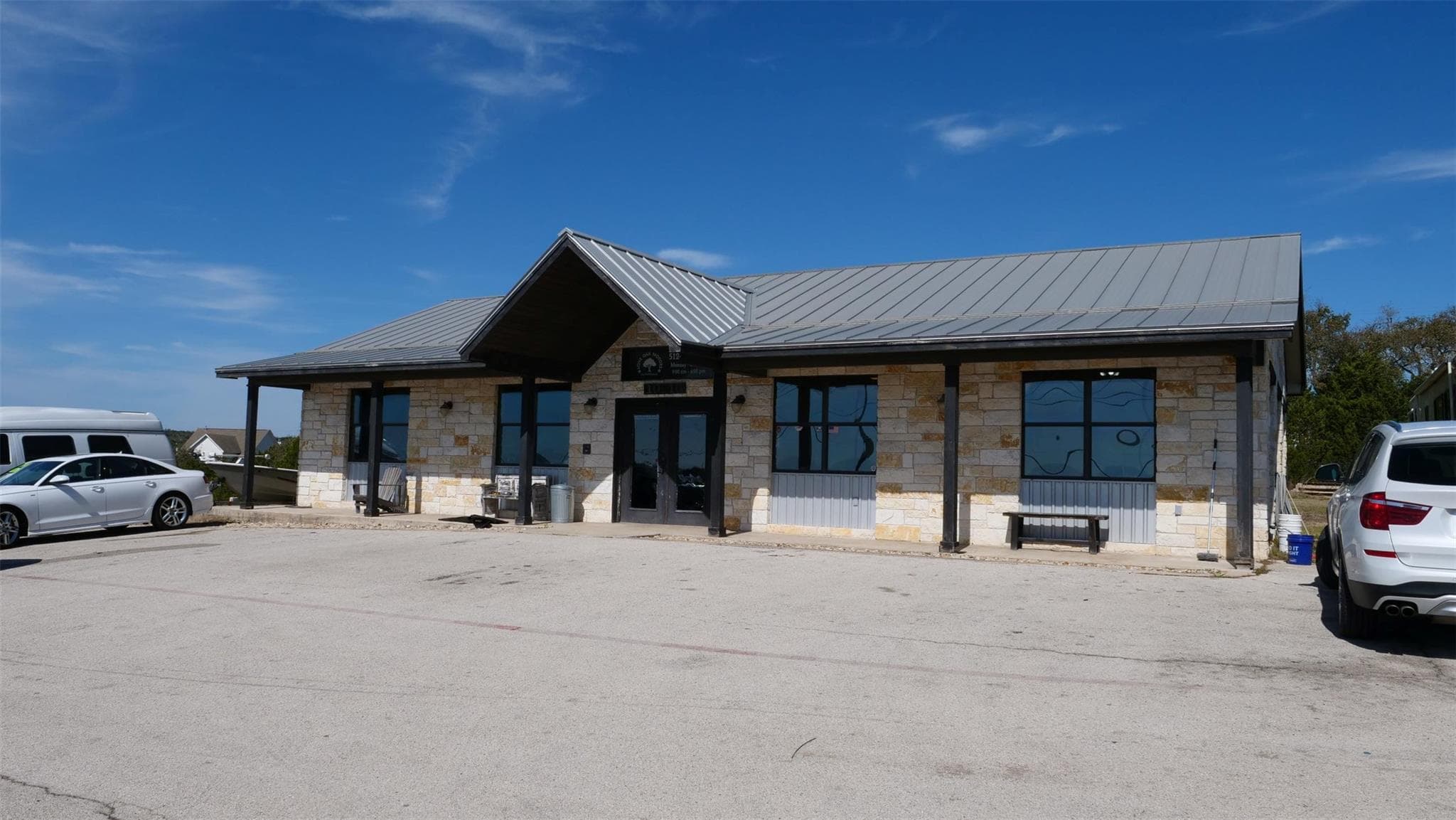 10010 Highway 290 Hwy W
