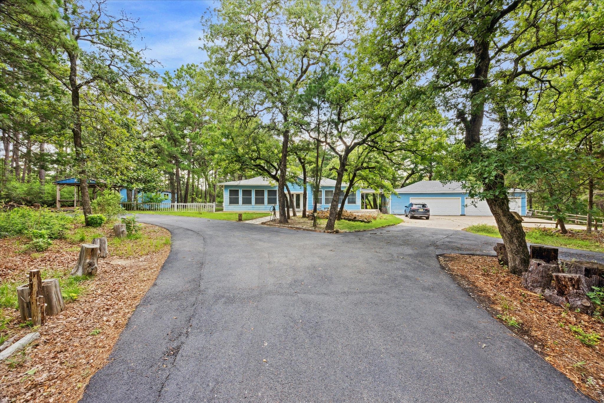 222 Pony Express Dr
