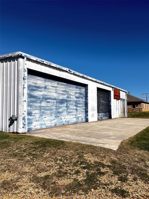 1608 W Cameron Ave