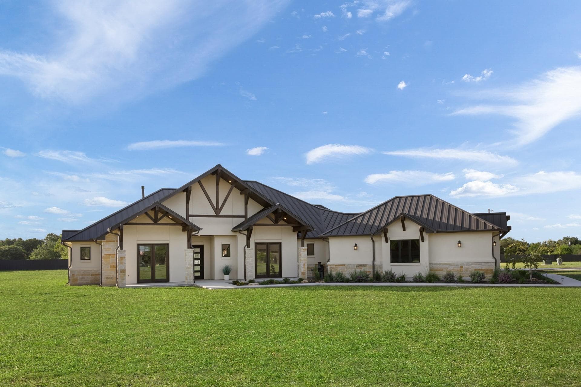 713 San Gabriel Ranch Rd
