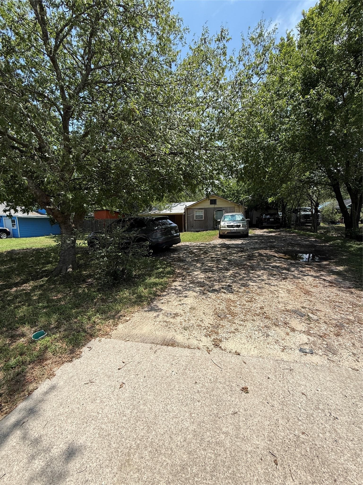 2703 Wheless Ln