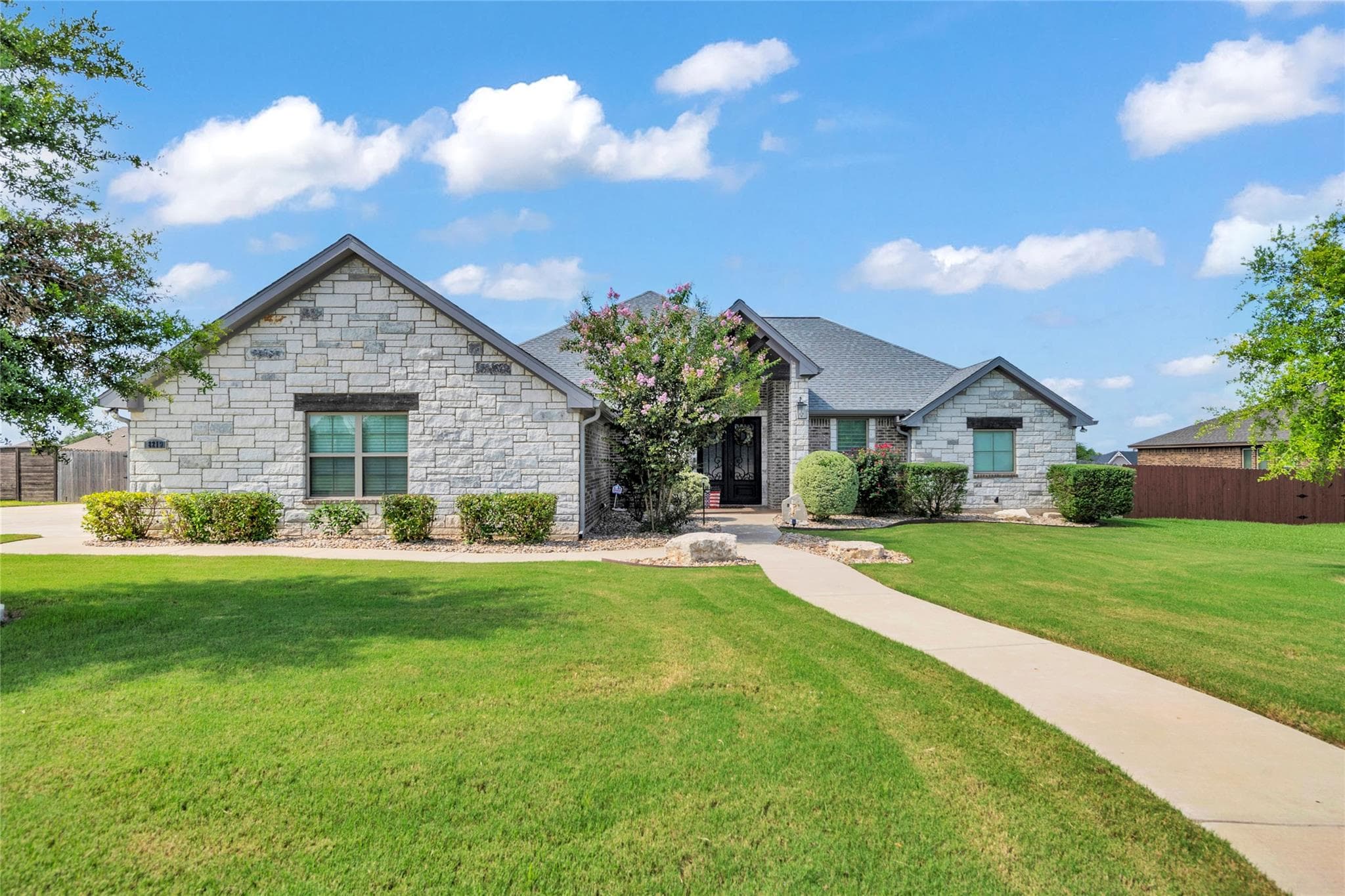8219 Collins Creek Dr