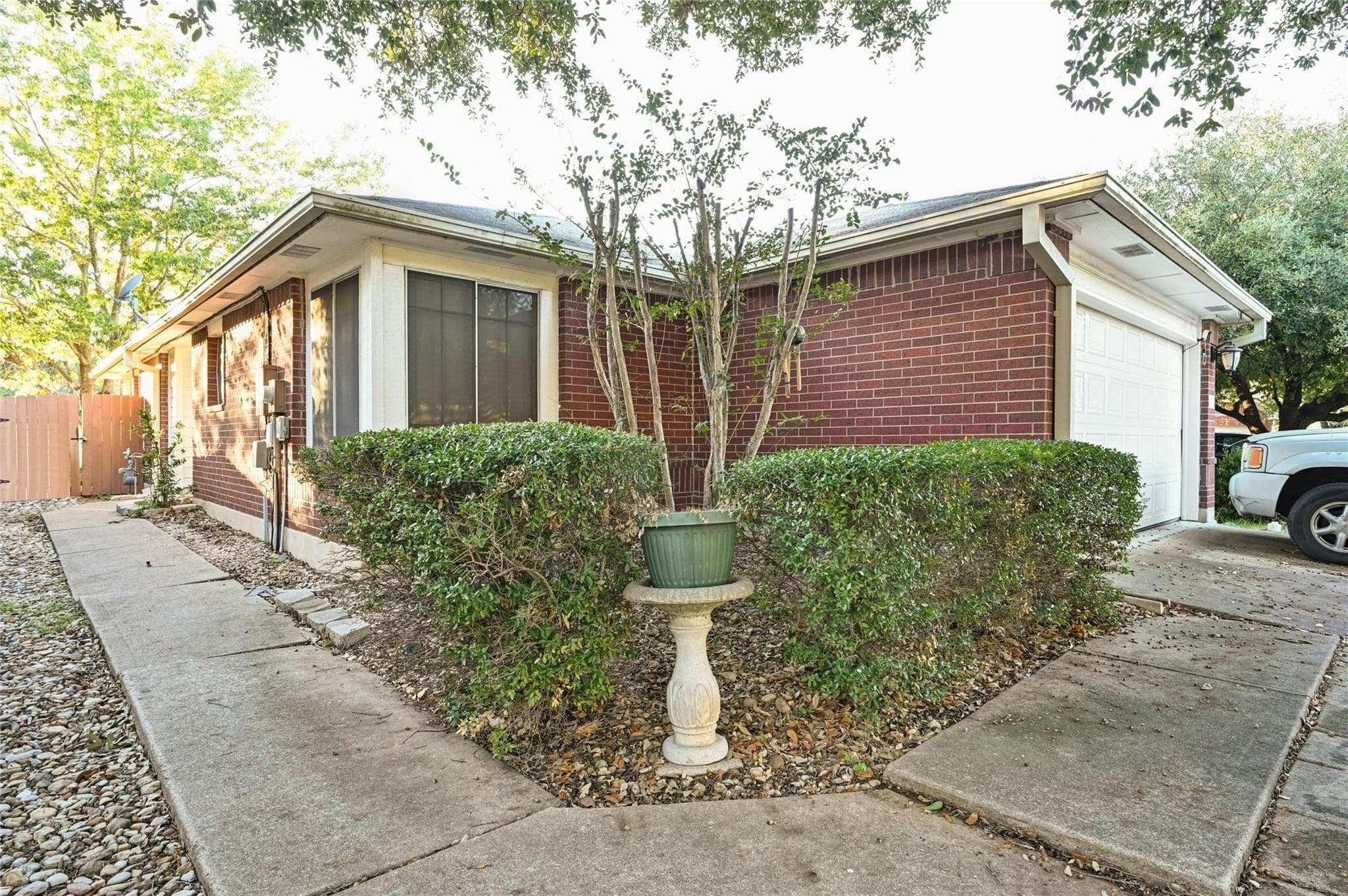 1837 Friars Tale Ln
