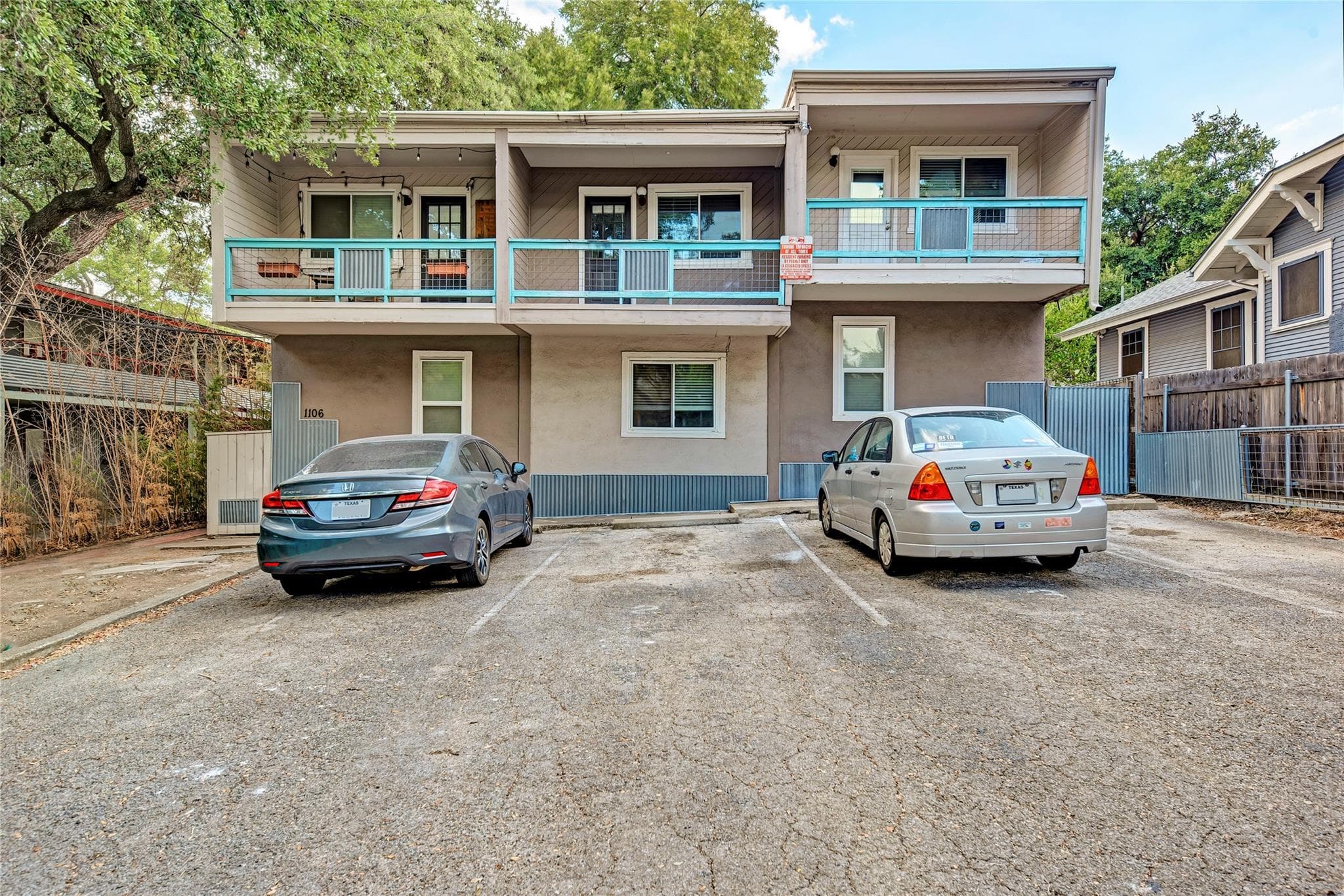 1106 W 22nd St #9