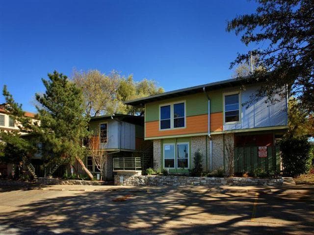 2800 Cole St #103C