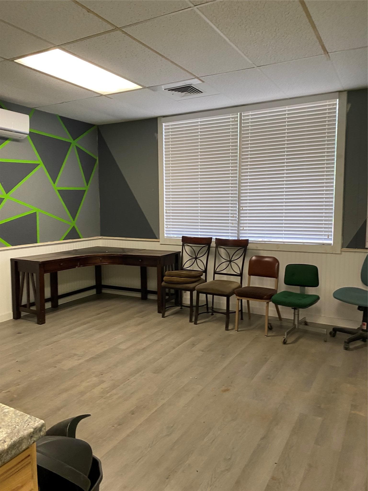 301 Bishop St